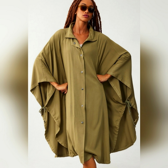 💖💖 NWT Anthropologie Pilcro Oversized Poncho Utility Jacket 💖💖 - Picture 4 of 7
